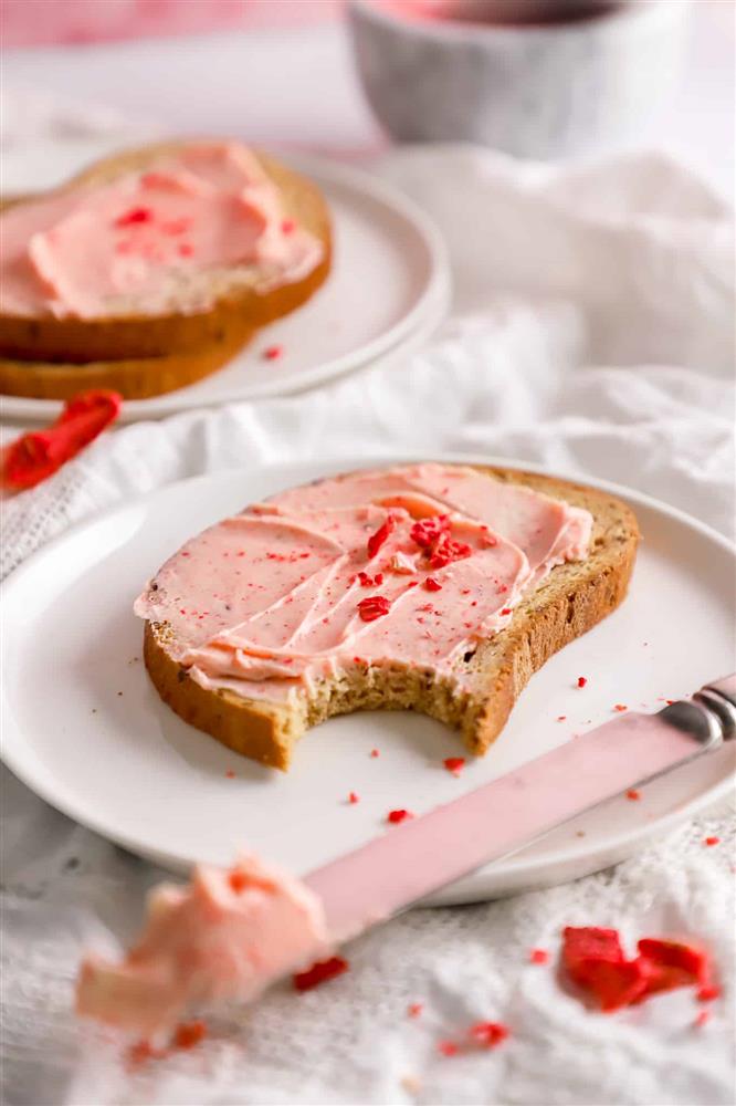 Strawberry butter